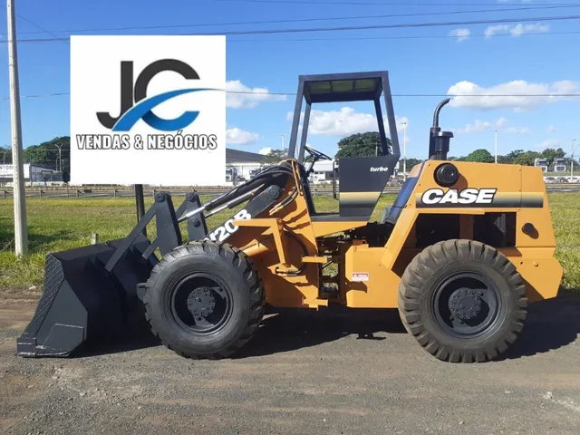 PA CARREGADEIRA W20 MOTOR MB 352A TURBO
