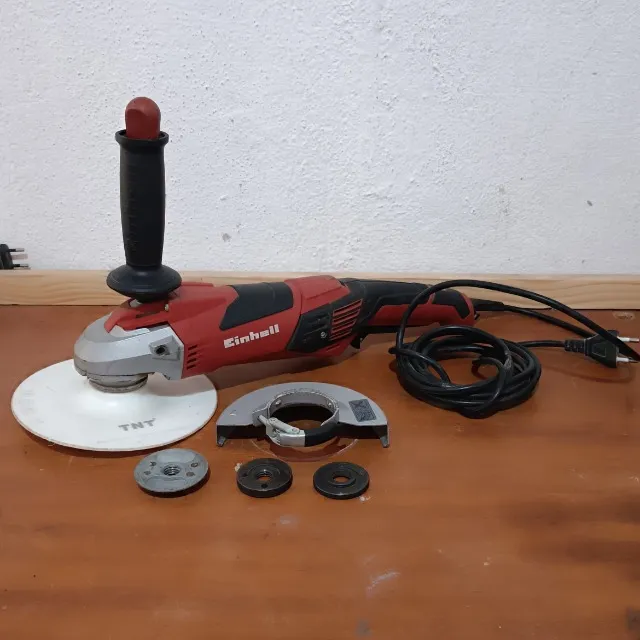 Ferramentas: Esmerilhadeira, Lixadeira, Parafusadeira, Plaina, Serra Circular e Tico-Tico
