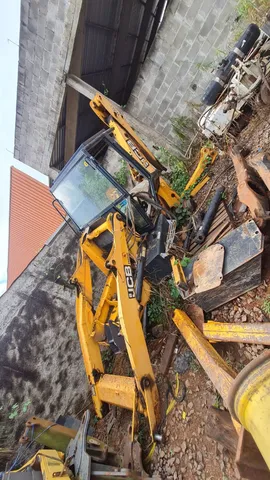 Sucata de Retro Escavadeira JCB 3C