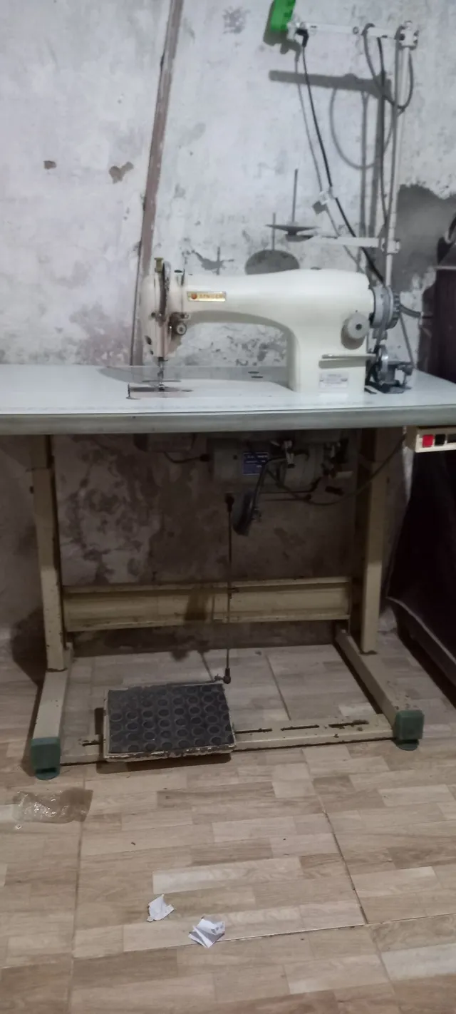 Máquina de costura 