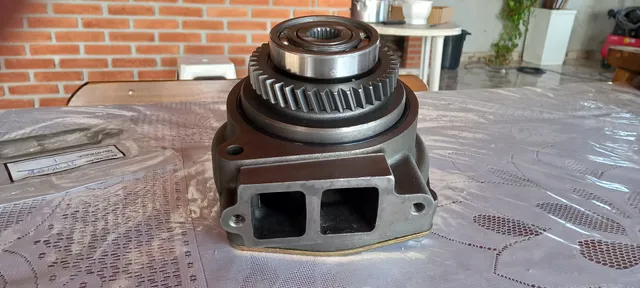 Bomba d'água CAT D4E 2W8002