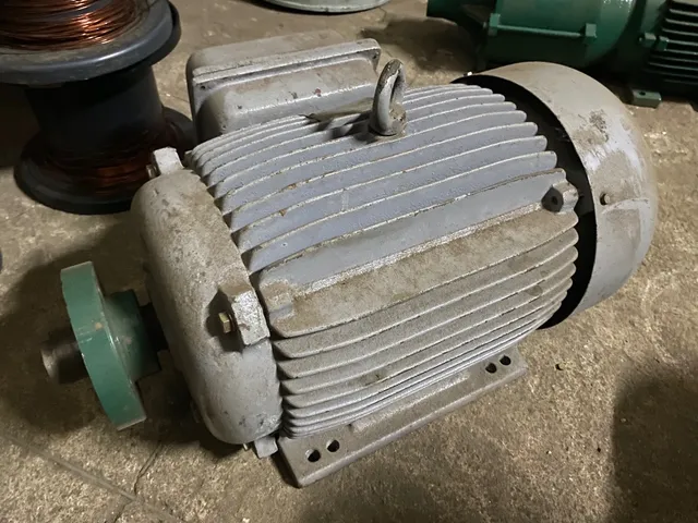 Motor Eberle 15hp bifásico 220/440
