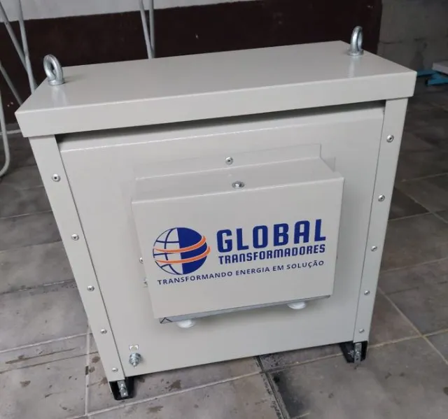 Transformador Trifásico 380/220 20KVA