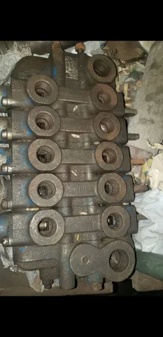 VENDO/TROCO COMANDO RACINE PARA RETROESCAVADEIRA,PARA EMBARCADEIRA DE CANA
