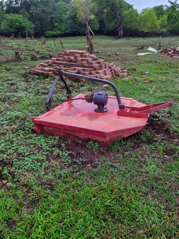 Roçadeira de trator 