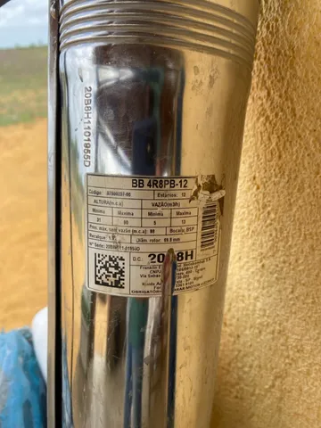 Bomba submersa Leão 