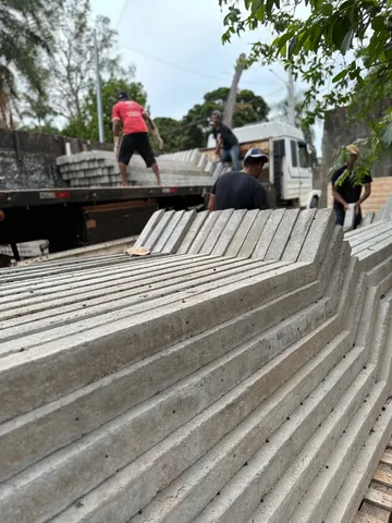 Postes para alambrado 3 metros curvos 