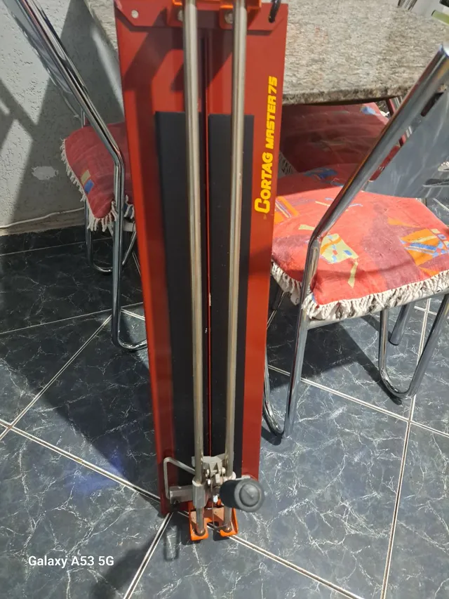 Cortador de piso