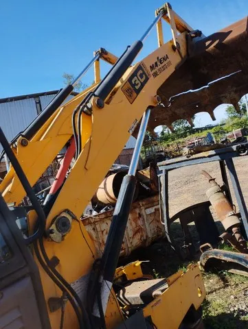 Pistão do H retroescavadeira jcb 