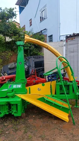 Forrageira JF92 Z10 semi hidráulica para trator 