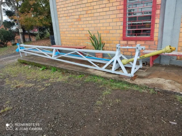 Homogeneizador e misturador de esterco