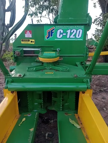 Forrageira C120
