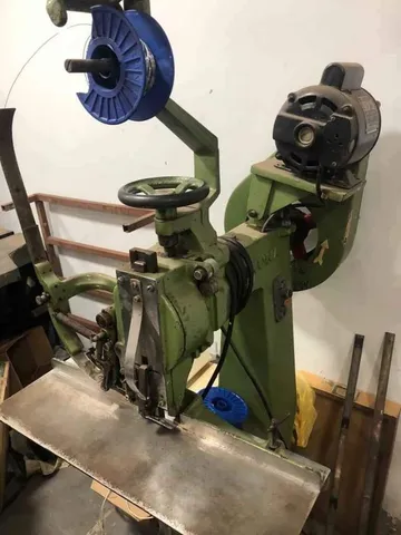 Grampeador Miruna 3