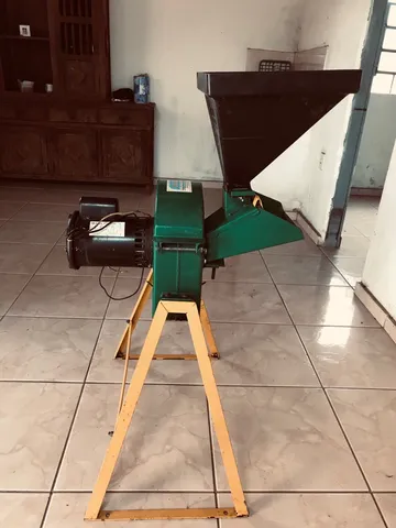 Vendo Desintegrador M-674 motor 2,0 CV Mono - Maqtron