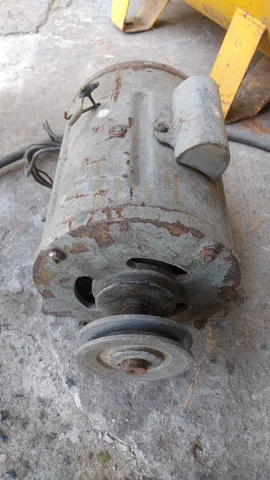 Motor Monofásico Mod 51 - CV- 2 3400 RPM 110220. R$1.400,00