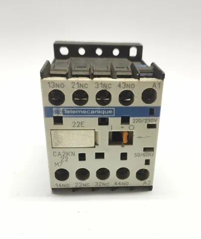 Contator auxiliar de relé de controle TELEMANIQUE CA2KN22M7 20A 220/230V
