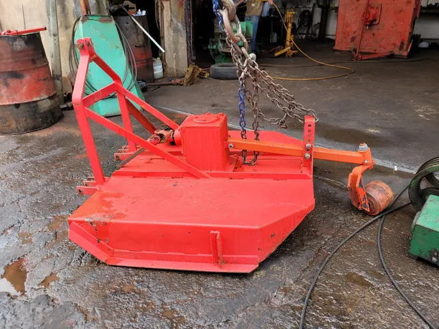 Roçadeira central do <br>1,10 m. do Agrale 4100