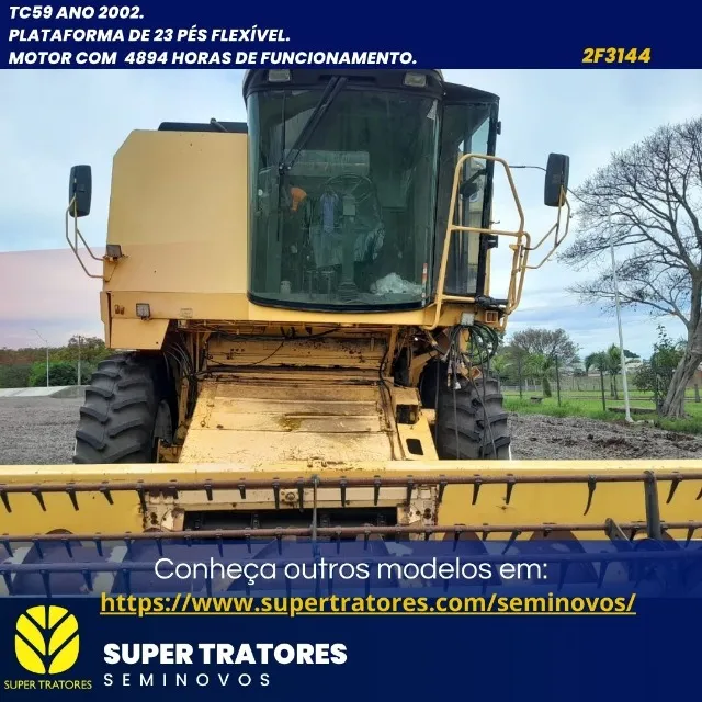 Colheitadeira de soja TC59 ano 2002 com plataforma de 23 pés fléx.