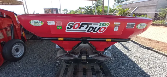 Distribuidor soft Nogueira 1300 kg