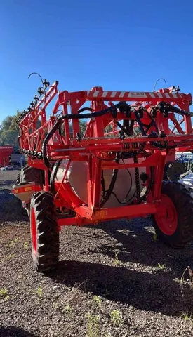Pulverizador allikon 2000 litros 2020 praticamente nova 