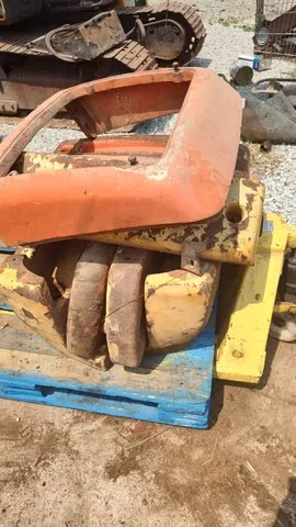 Contra peso frontal retroescavadeiras, Case 580L/M, LB90, Volvo BL60, JCB 3c e 4CX