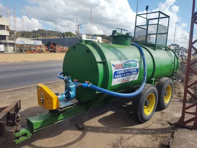 Carreta tanque de vários tamanhos com ou sem bomba *