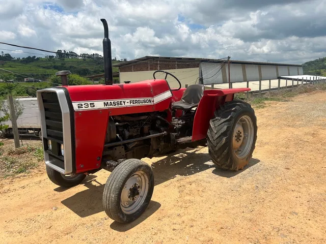 Trator massey 235