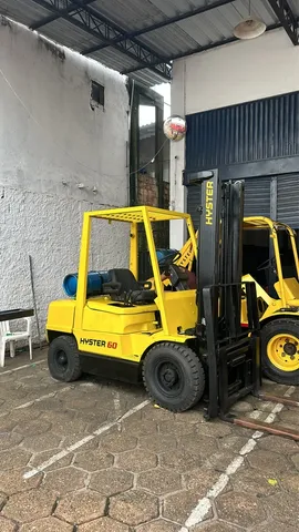 Empilhadeira Hyster 2012 automática 
