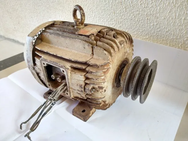 Motor Weg 7,5cv, Trifásico 220v, 2 pólos