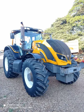 Trator Valtra BH 154 4x4 2018
