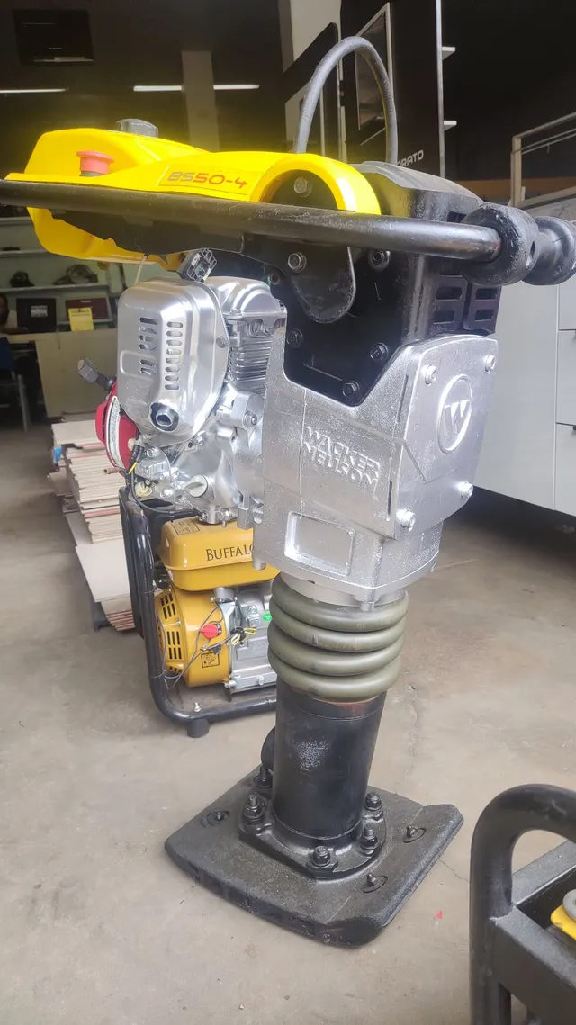 Compactador de solo wacker