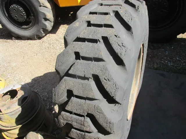 Pneu medida 16 9 24 goodyear retroescavadeira 16 5 24 aro 24 retro new holland lb 90 jcb 2