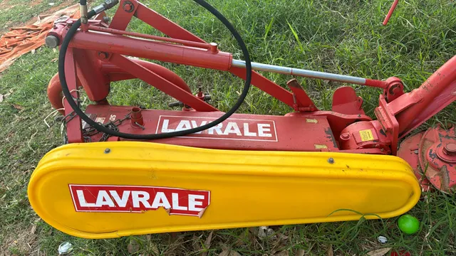 Segadeira feno lavrale