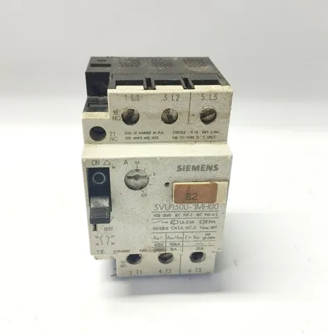 Interruptor SIEMENS automático 3VU1300-1MS0011E 1NO+1NC