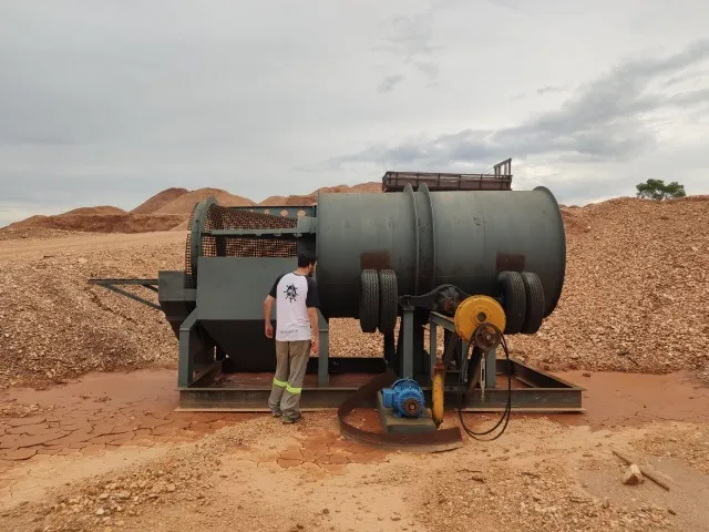 Britador, reforma de britadores, scrubber, lavador de roscas, peças de moinhos e vsi