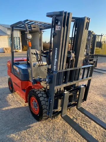 Empilhadeira diesel | Lonking | 2500kg 2,5 toneladas | pronta entrega | torre triplex