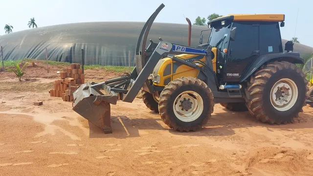 Valtra BM100 