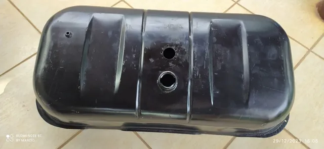 tanque combustivel D-40 D-60 novo