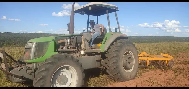 Trator Agrale BX 6150