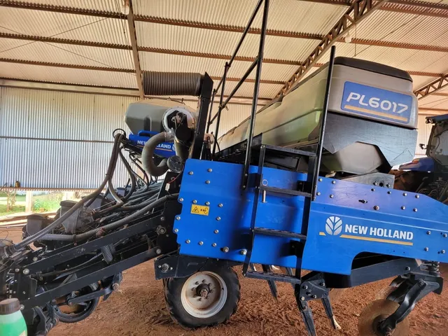 Plantadeira New Holland PL6017