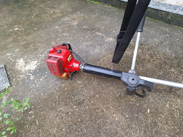 Roçadeira C230 SHINDAIWA