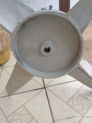 Hélice para motor elétrico exaustor.