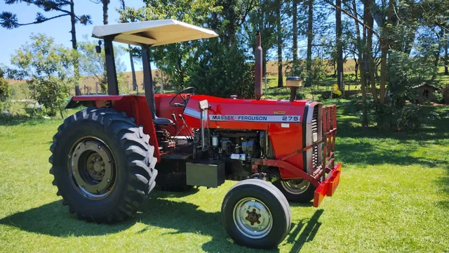 Trator mf 275