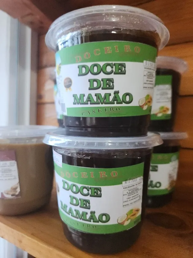 Doce Caseiro de mamão com coco