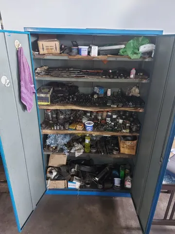 Vende-se oficina completa de torneiro mecänico