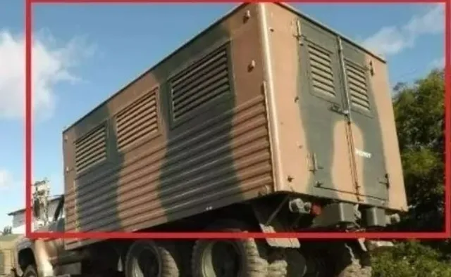 Conteiner / Container Oficina Exercito Coleção