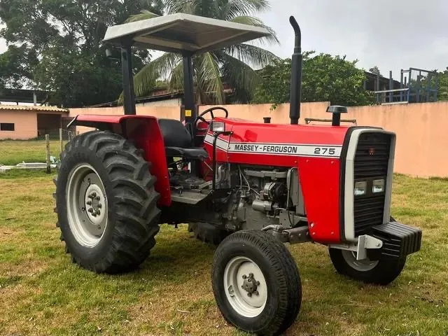 Trator MF 275 4x2