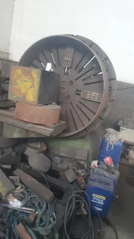 Torno de plato 1,80 de voltei novo valor 50 mil