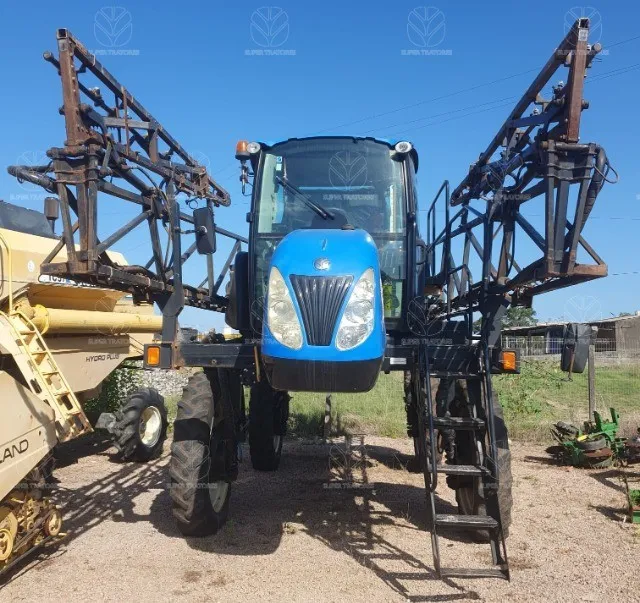 Pulverizador New Holland SP2500 ano 2016.