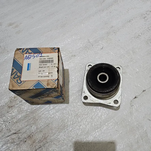 Equipamentos sandvik coxim borracha novo original 61822609